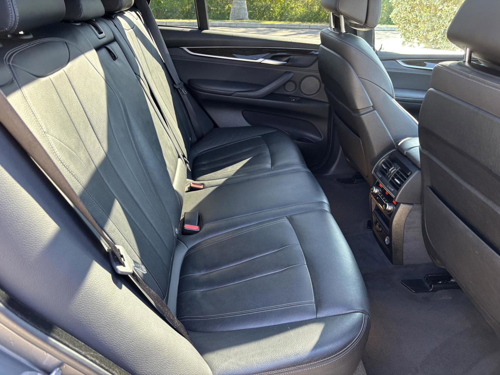 Used 2017 BMW X5 xDrive50i AWD/4WD image 17