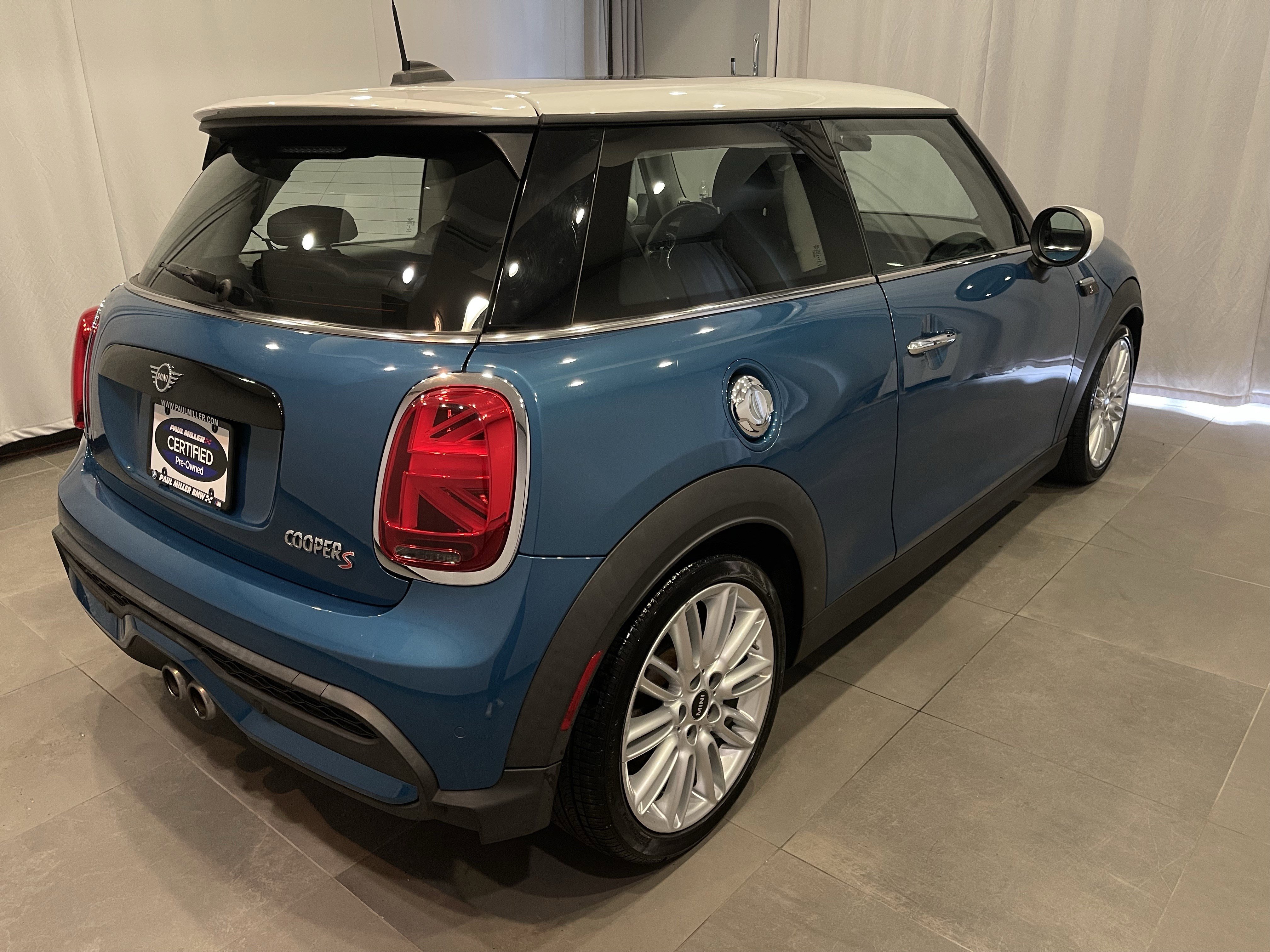 Used 2022 MINI Cooper S FWD image 6