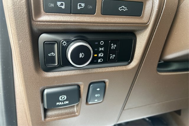 Used 2023 Ford F150 King Ranch w/ Equipment Group 601A High AWD/4WD image 18