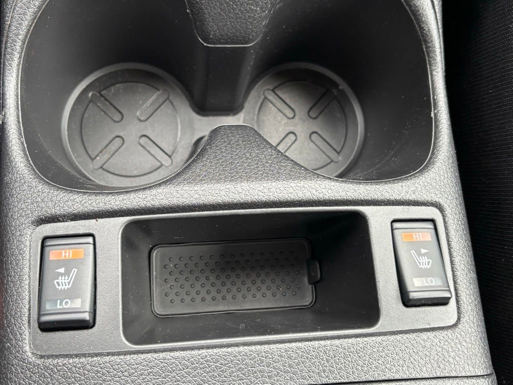 Used 2022 Nissan Rogue Sport SL image 27