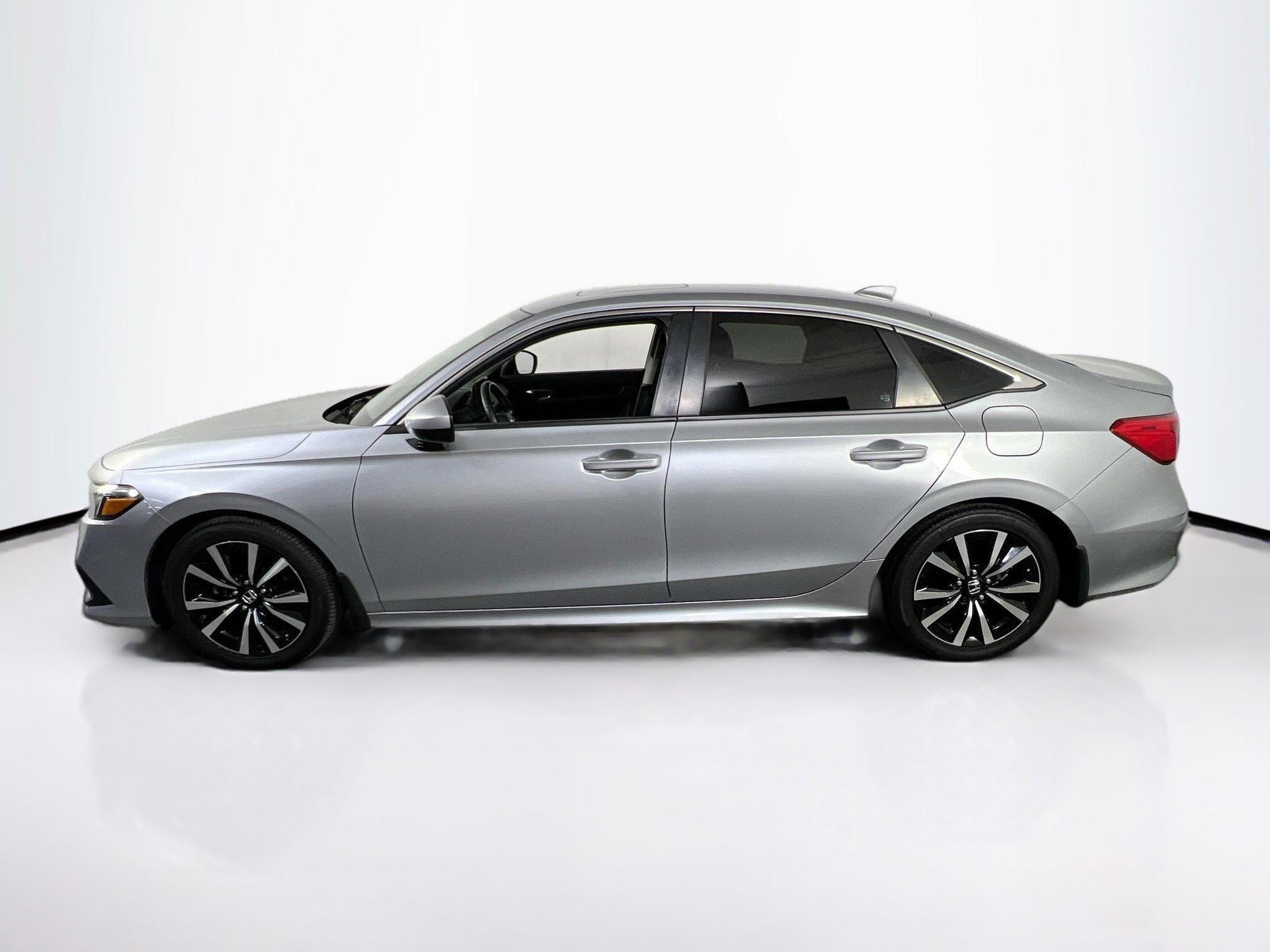 Used 2023 Honda Civic EX image 8