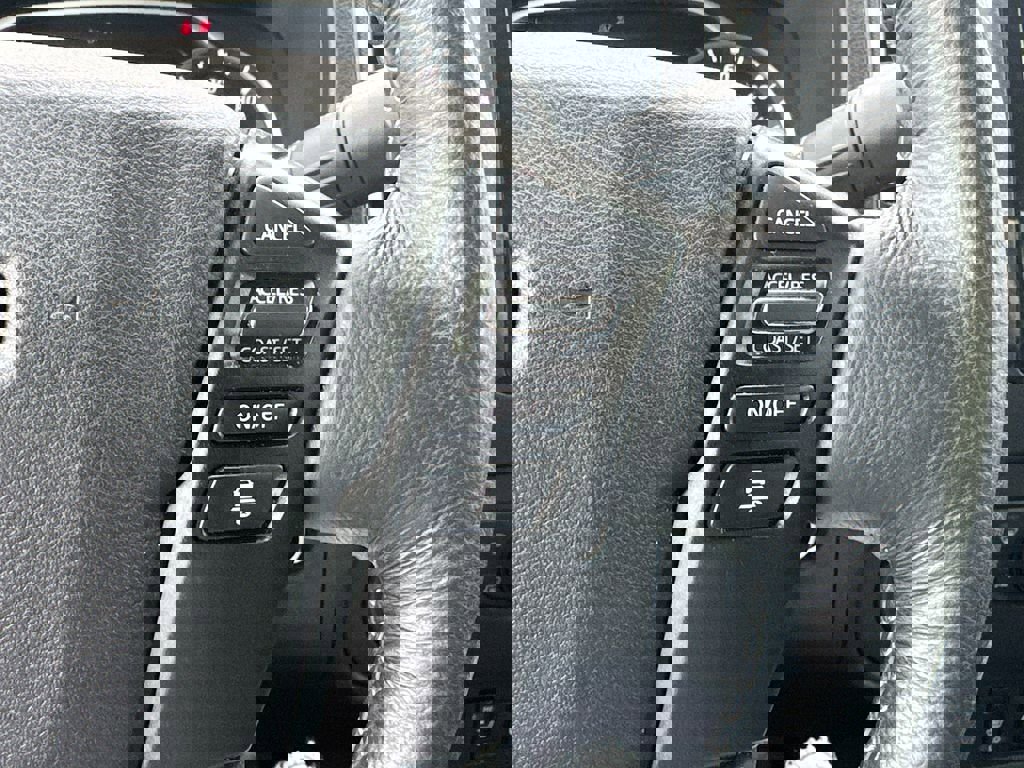 Used 2024 Nissan Frontier SV w/ SV Convenience Package image 22