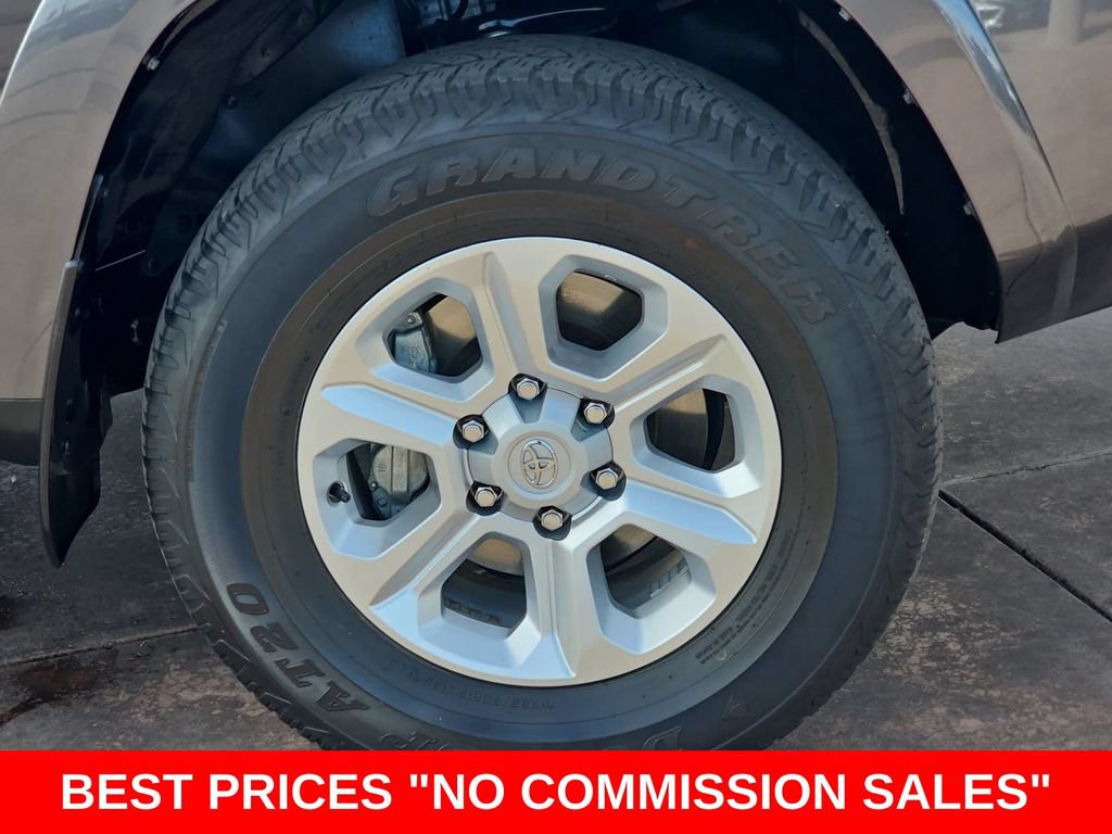 Used 2023 Toyota 4Runner SR5 w/ Wilderness Package (TMS) AWD/4WD image 40