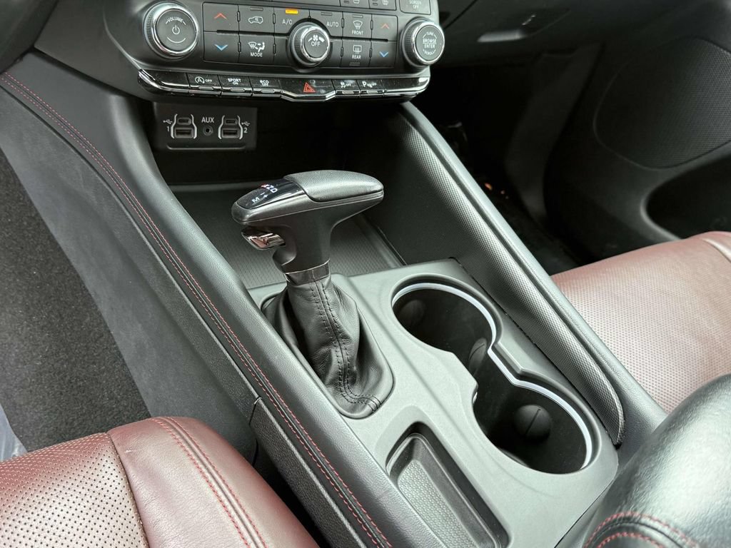 Used 2024 Dodge Durango GT AWD/4WD image 23