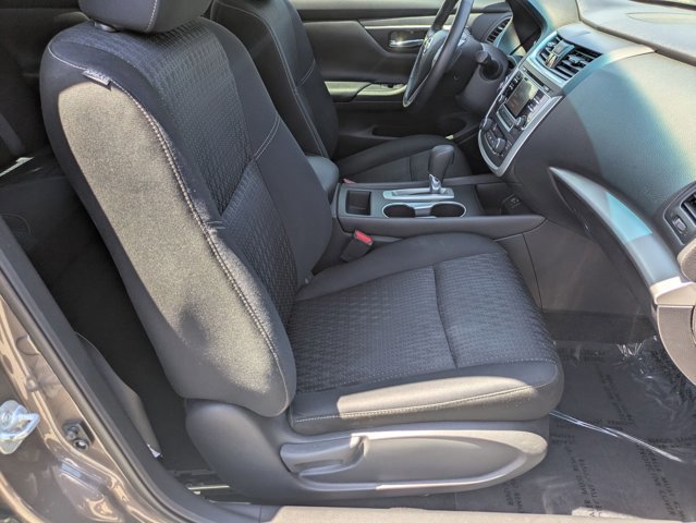 Used 2016 Nissan Altima 2.5 SV FWD image 19