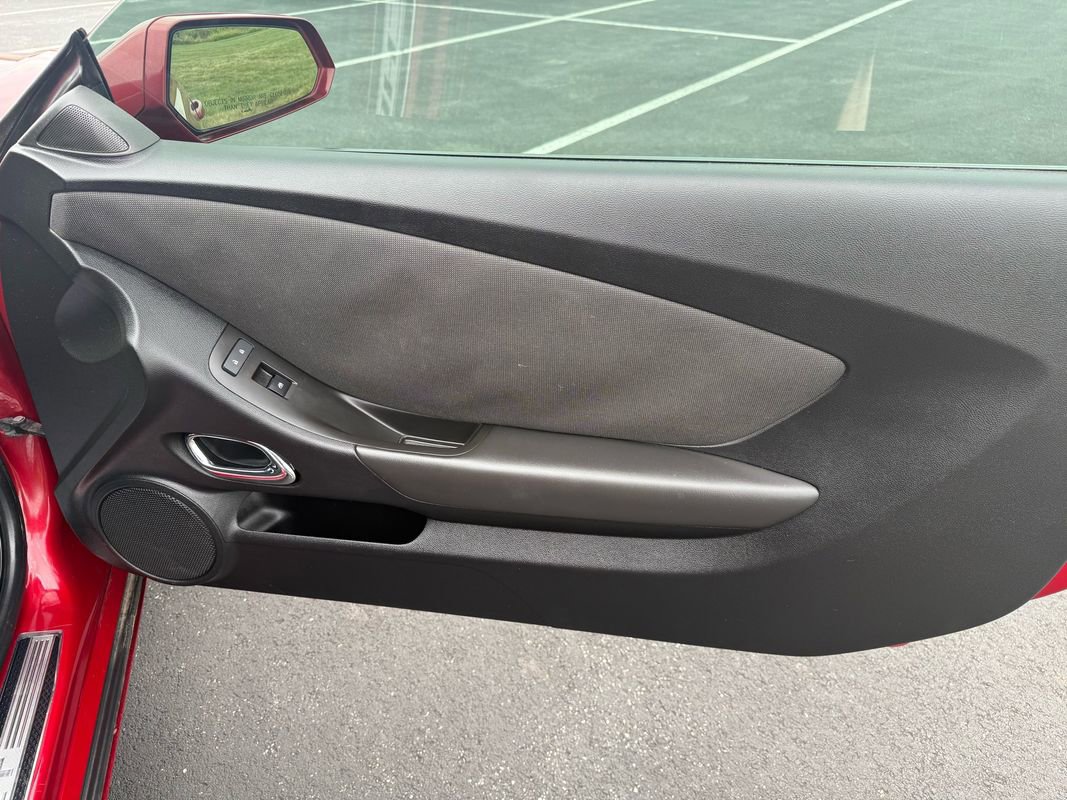 Used 2013 Chevrolet Camaro SS image 13