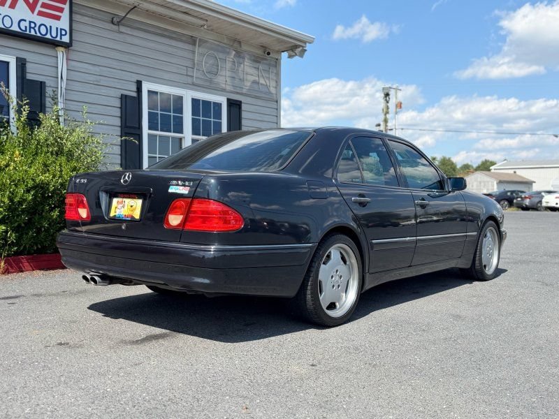Used 1999 Mercedes-Benz E 55 AMG Sedan image 5