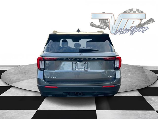 Used 2026 Ford Explorer Active AWD/4WD image 7