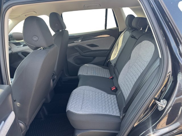 New 2026 Volkswagen Tiguan S FWD image 11