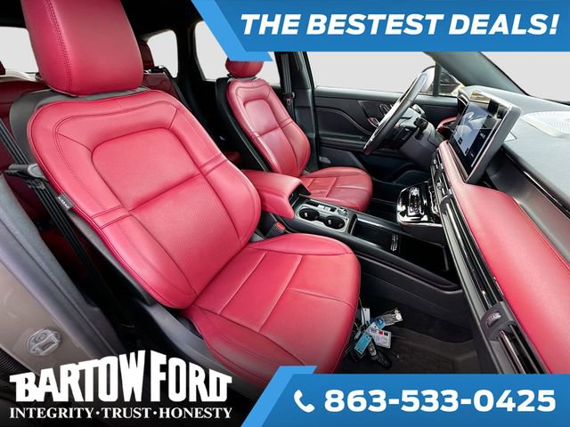 Used 2025 Lincoln Corsair Reserve image 28