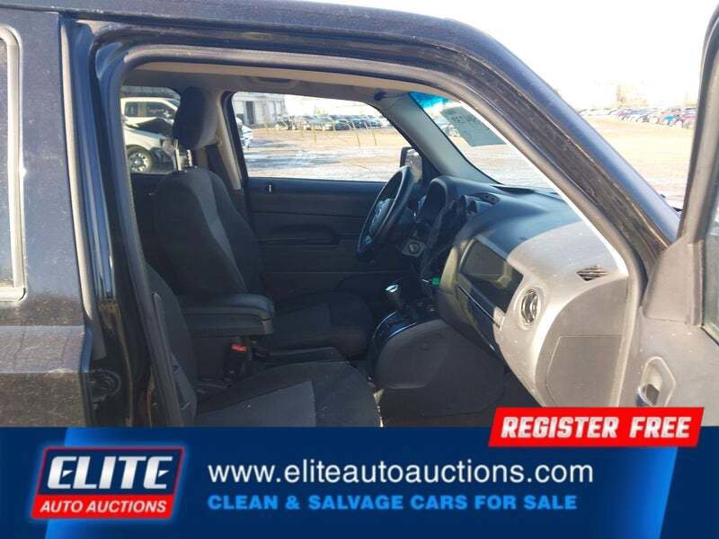 Used 2015 Jeep Patriot Sport FWD image 10