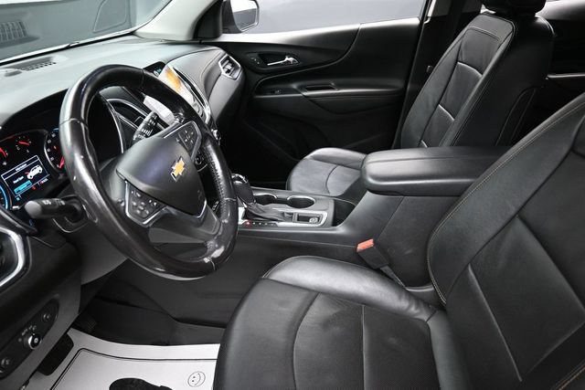 Used 2018 Chevrolet Equinox Premier FWD image 16