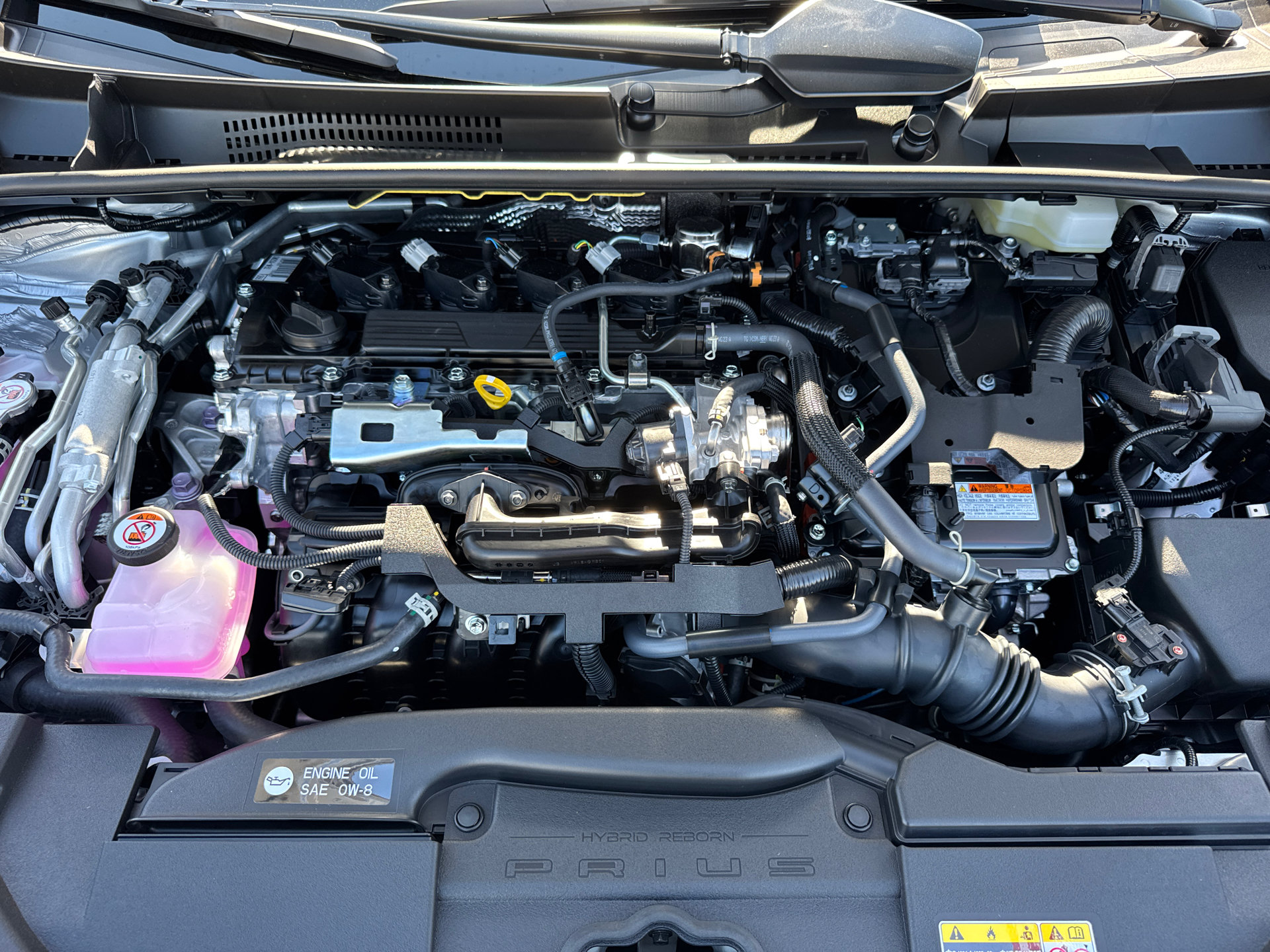 New 2027 Toyota Prius Plug-In Hybrid FWD image 8
