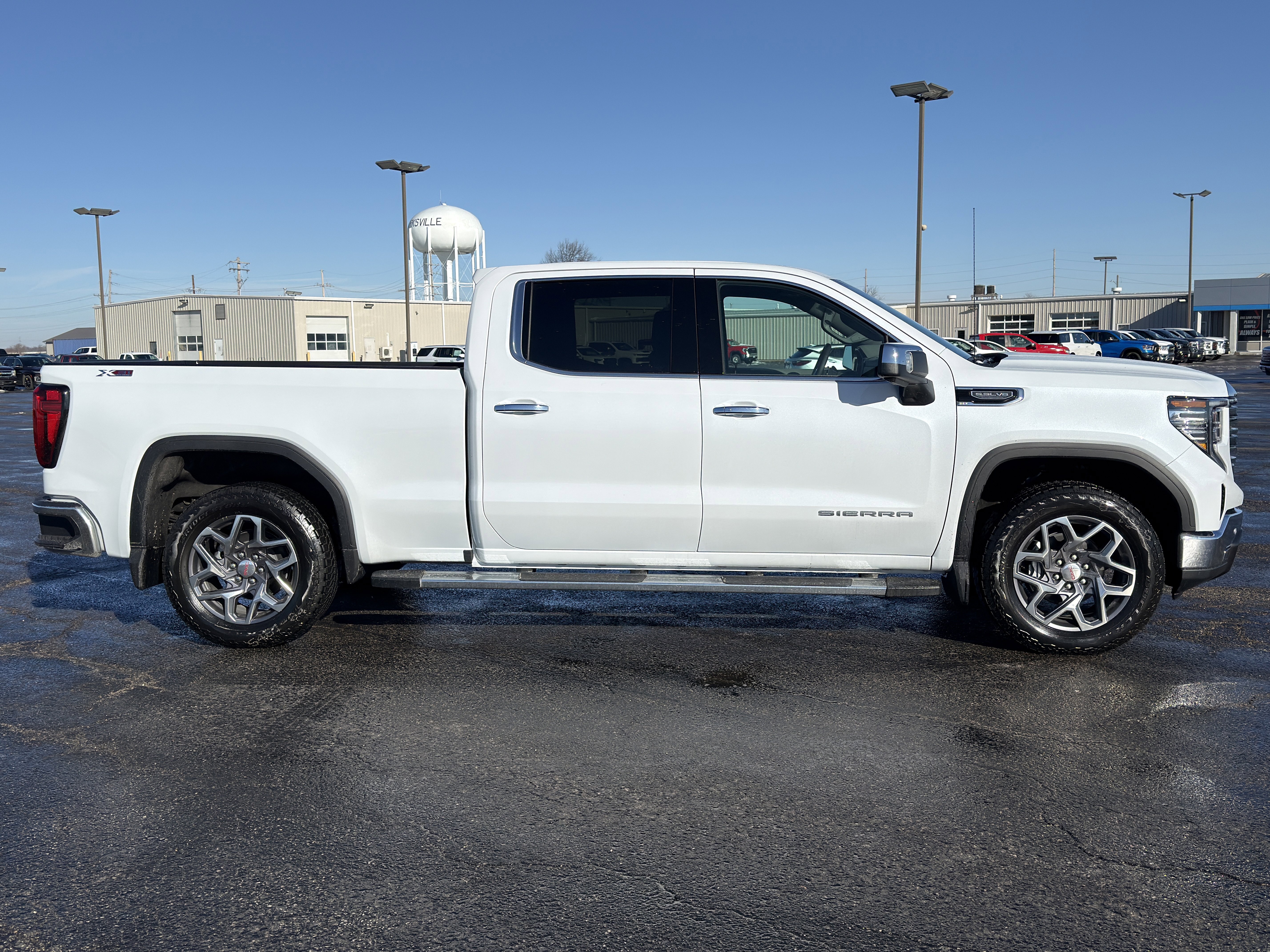 New 2026 GMC Sierra 1500 SLT w/ SLT Premium Plus Package image 3