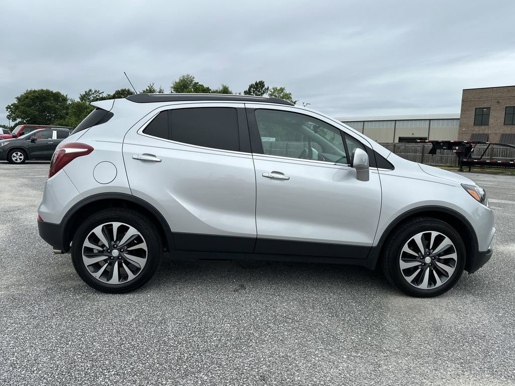 Used 2021 Buick Encore Preferred FWD image 7