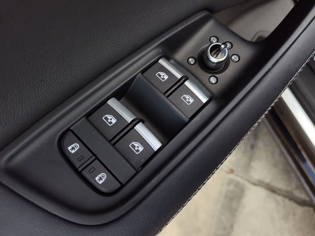 Certified 2025 Audi Q7 3.0T Prestige w/ Prestige Package image 22