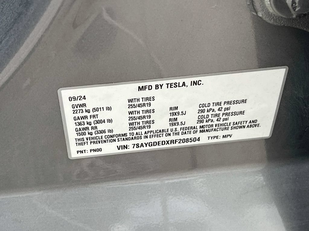 Used 2024 Tesla Model Y Long Range RWD image 30