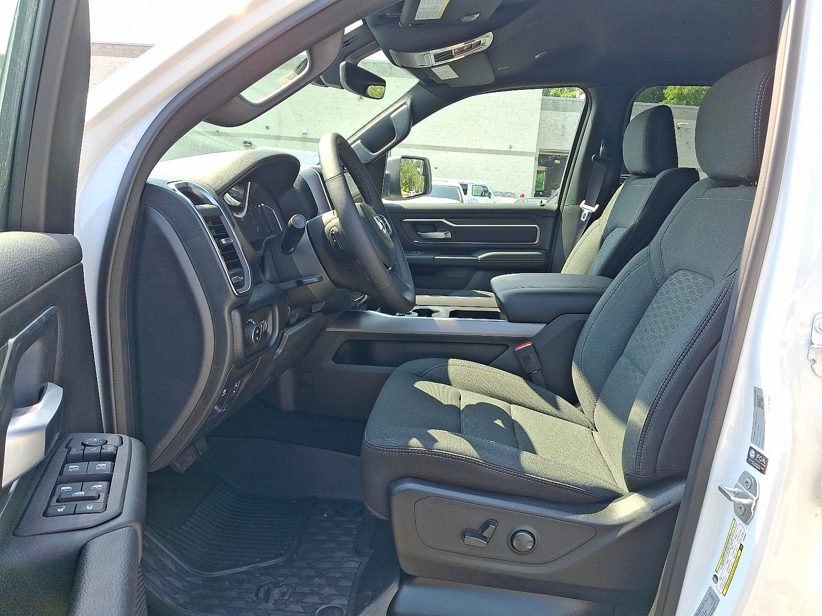 New 2026 RAM 1500 Big Horn AWD/4WD image 8