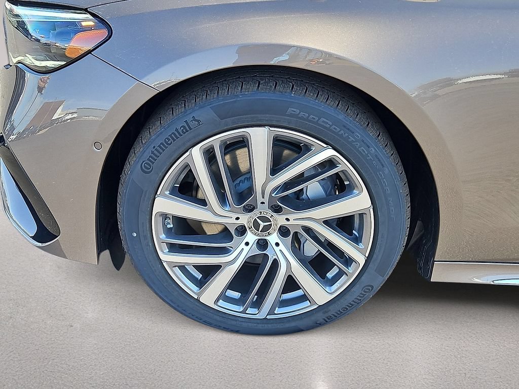 New 2025 Mercedes-Benz E 350 4MATIC Sedan image 13