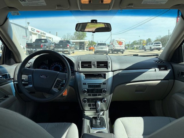Used 2012 Ford Fusion SE FWD image 11