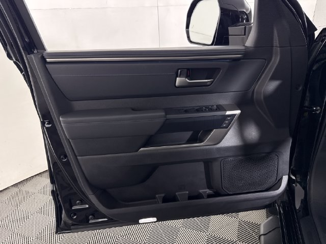 New 2026 Toyota Tundra Platinum w/ TRD Off-Road Package AWD/4WD image 25