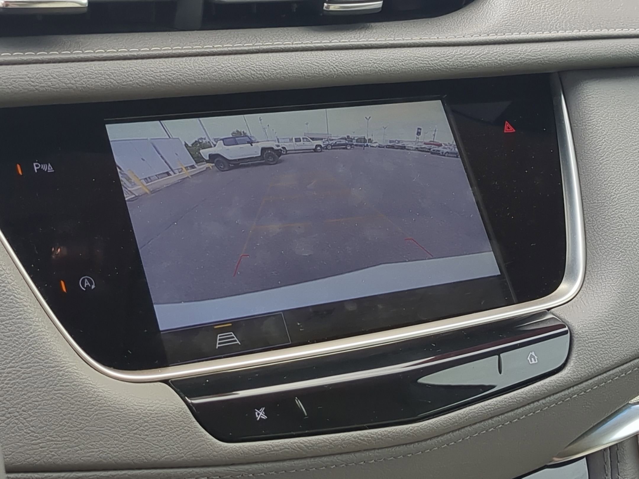Certified 2023 Cadillac XT5 Premium Luxury AWD/4WD image 15