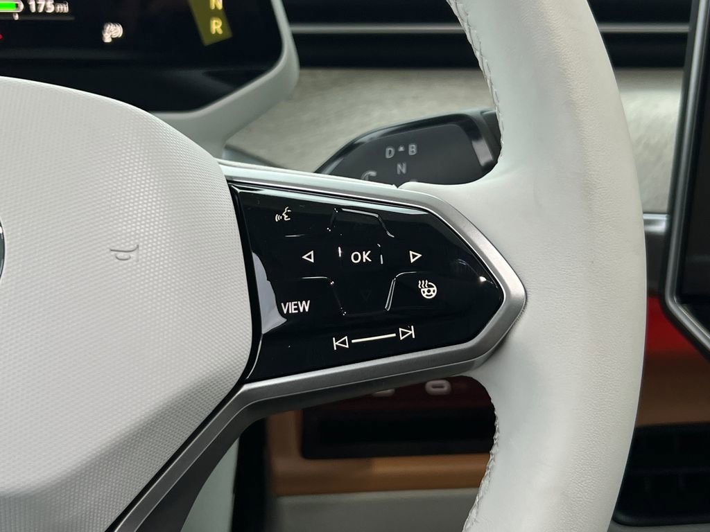 New 2025 Volkswagen ID. Buzz 1st Edition image 27