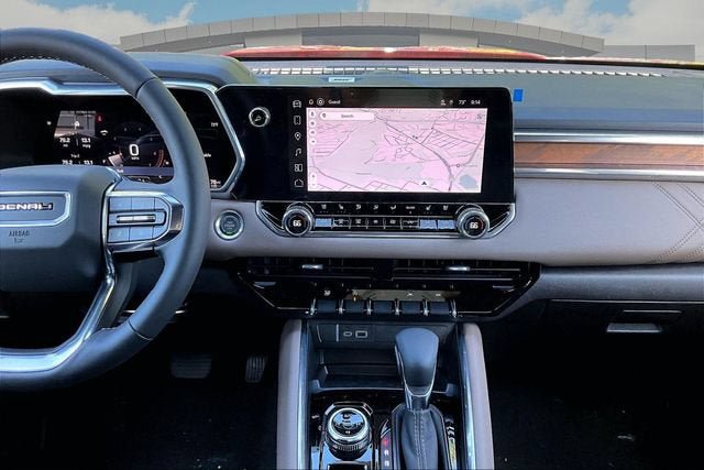 New 2026 GMC Canyon Denali AWD/4WD image 8