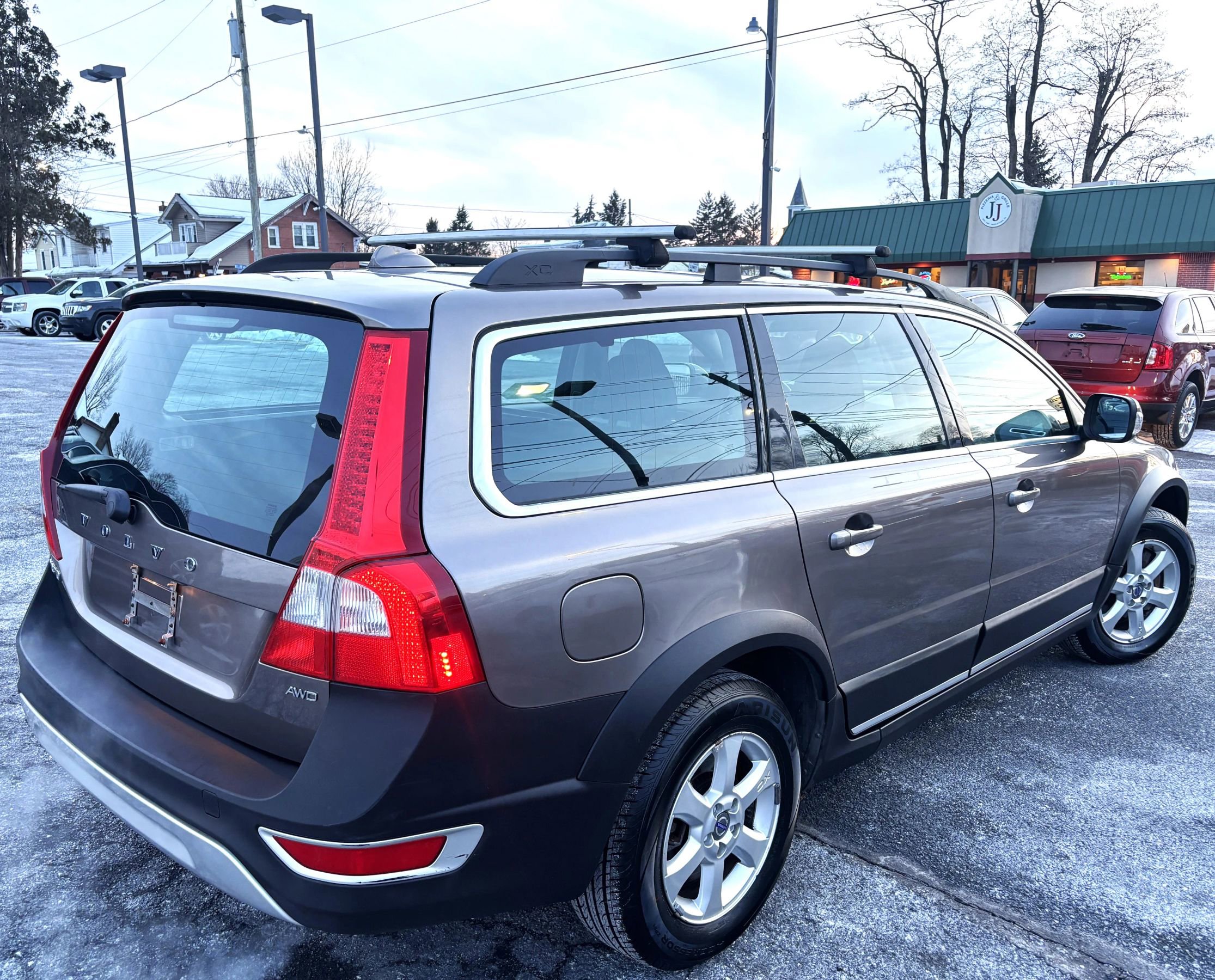 Used 2011 Volvo XC70 3.2 image 5