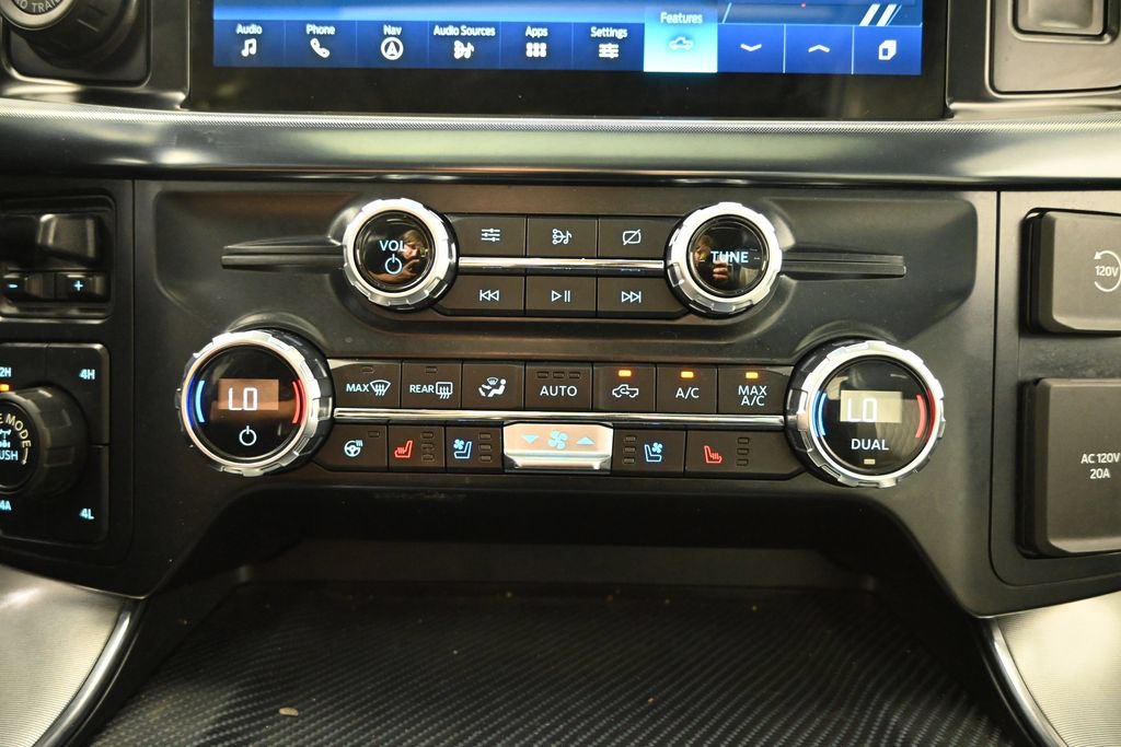 Used 2021 Ford F150 Limited AWD/4WD image 29
