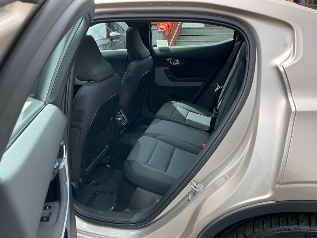 Used 2023 Polestar Polestar 2 w/ Pilot Pack FWD image 25