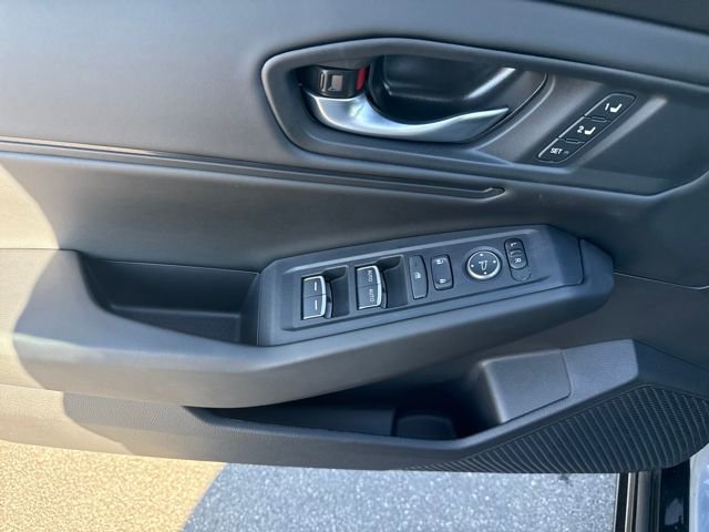 Used 2025 Honda Accord EX-L image 9