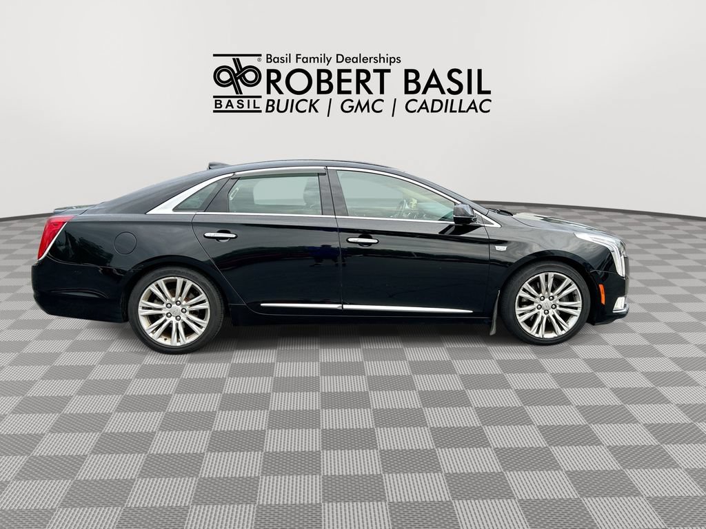 Used 2018 Cadillac XTS Luxury AWD/4WD image 9