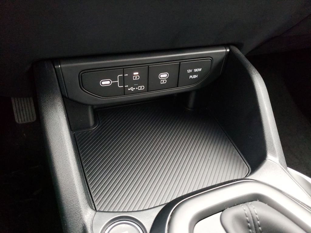 New 2025 Kia K4 LXS image 21