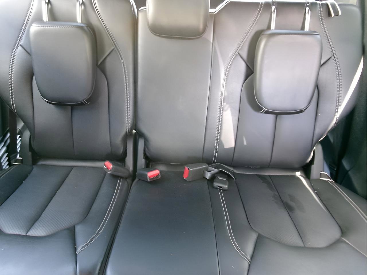 Used 2025 Chrysler Pacifica Select FWD image 11