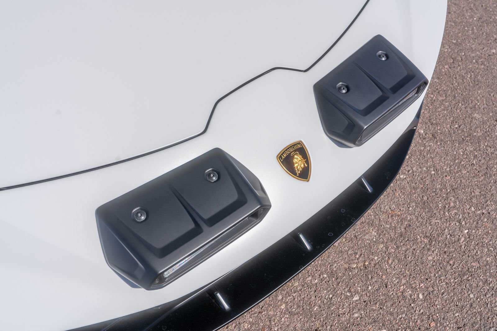 Used 2024 Lamborghini Huracan Sterrato image 6