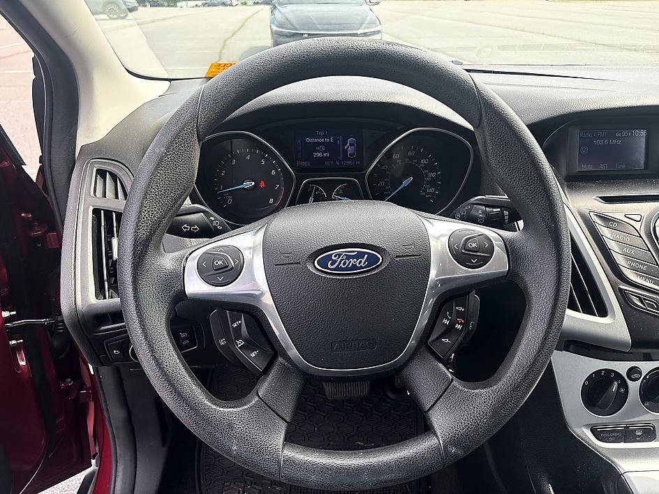 Used 2013 Ford Focus SE FWD image 16