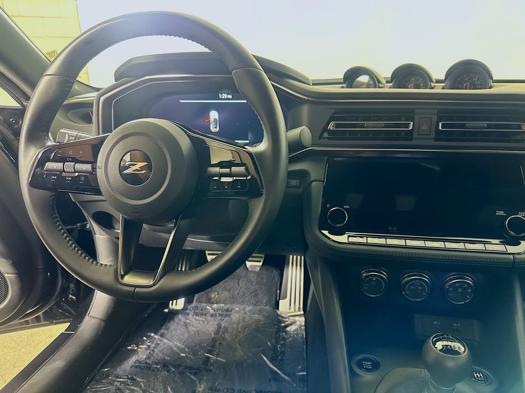 Used 2024 Nissan Z Performance w/ Floor Mat Package image 14
