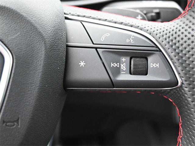 Certified 2025 Audi Q3 2.0T Premium Plus image 19