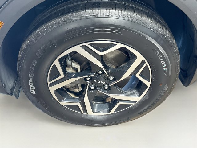 Certified 2024 Kia Sportage LX AWD/4WD image 30