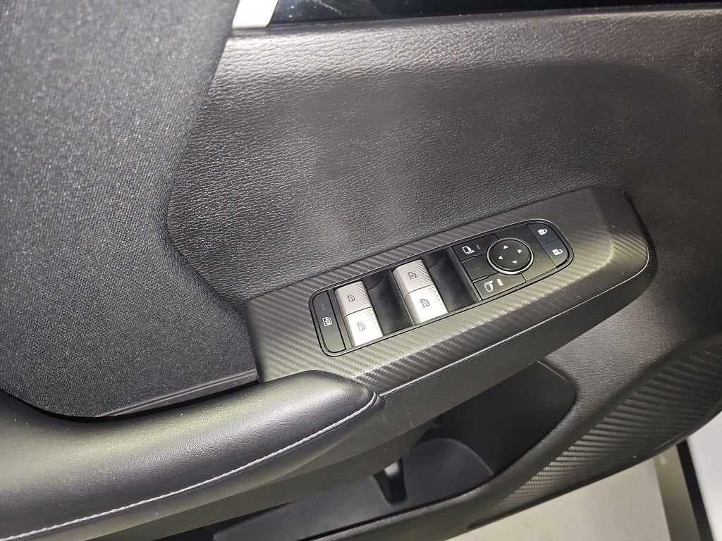 Used 2022 Mitsubishi Outlander ES image 34