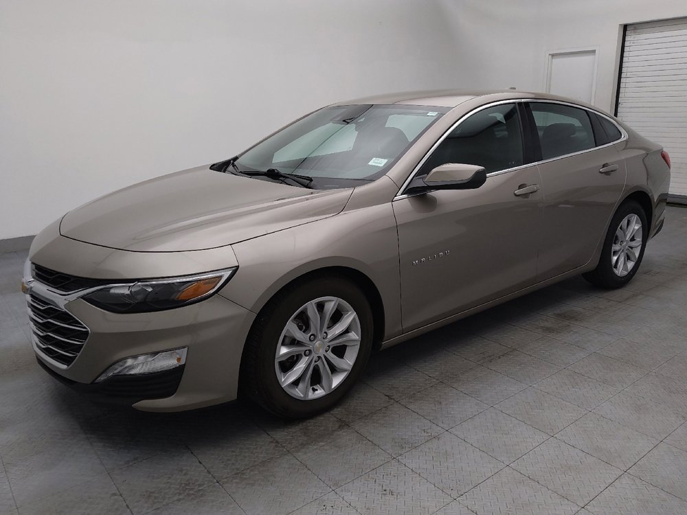 Used 2024 Chevrolet Malibu LT image 2