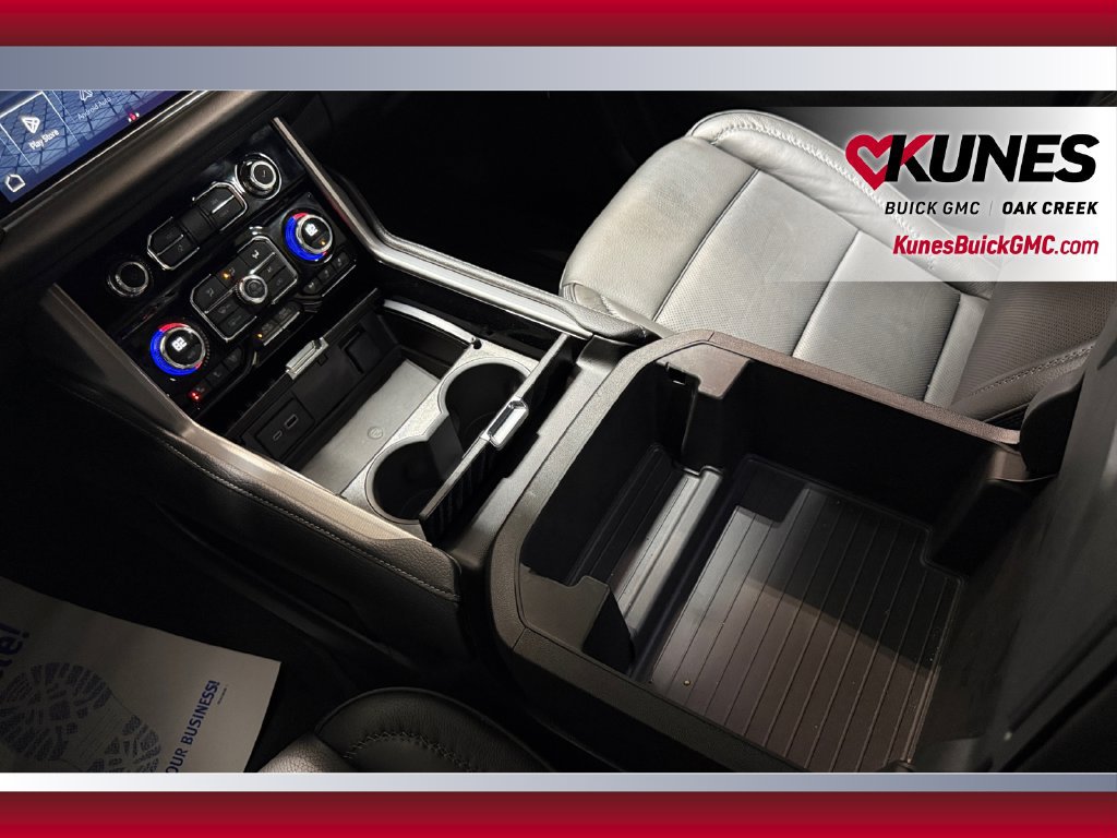 Used 2024 GMC Yukon Denali w/ Max Trailering Package AWD/4WD image 30