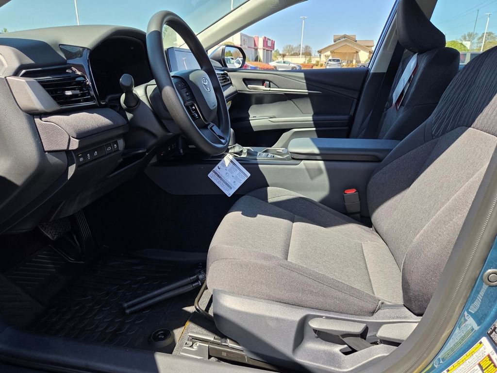 Certified 2026 Toyota Camry LE image 5