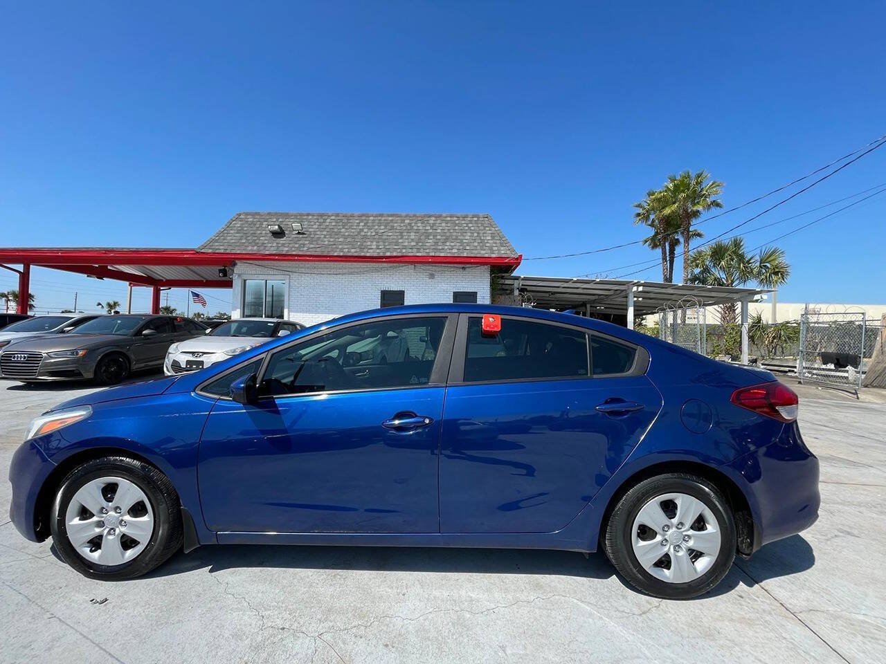 Used 2018 Kia Forte LX FWD image 16
