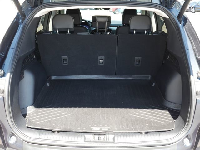 Used 2022 Ford Escape Titanium image 11