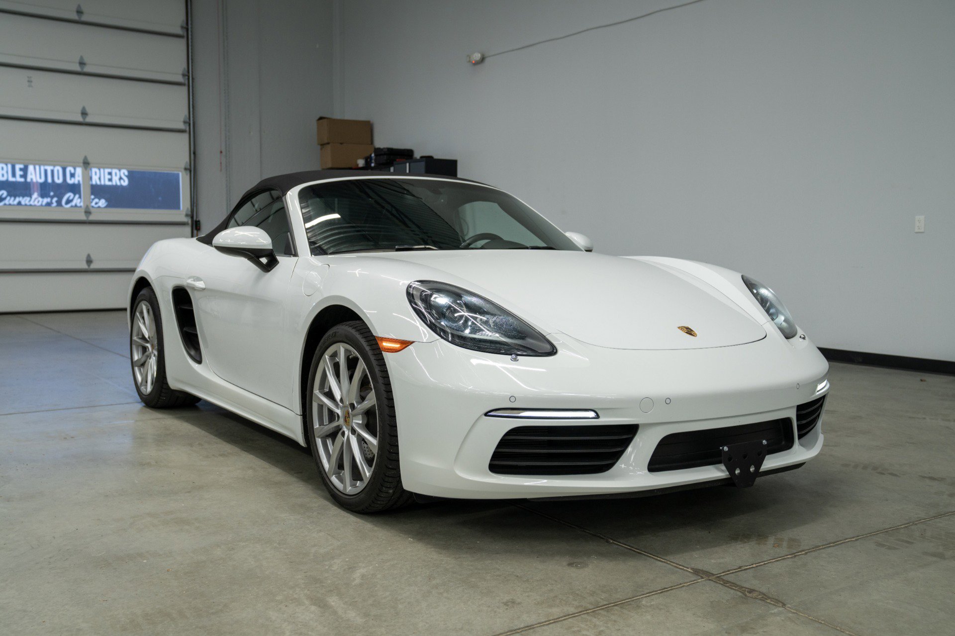 Used 2017 Porsche 718 Boxster image 37