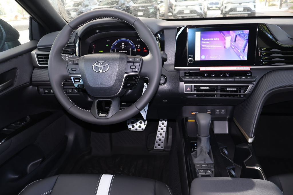 New 2026 Toyota Camry SE w/ Convenience Package FWD image 2