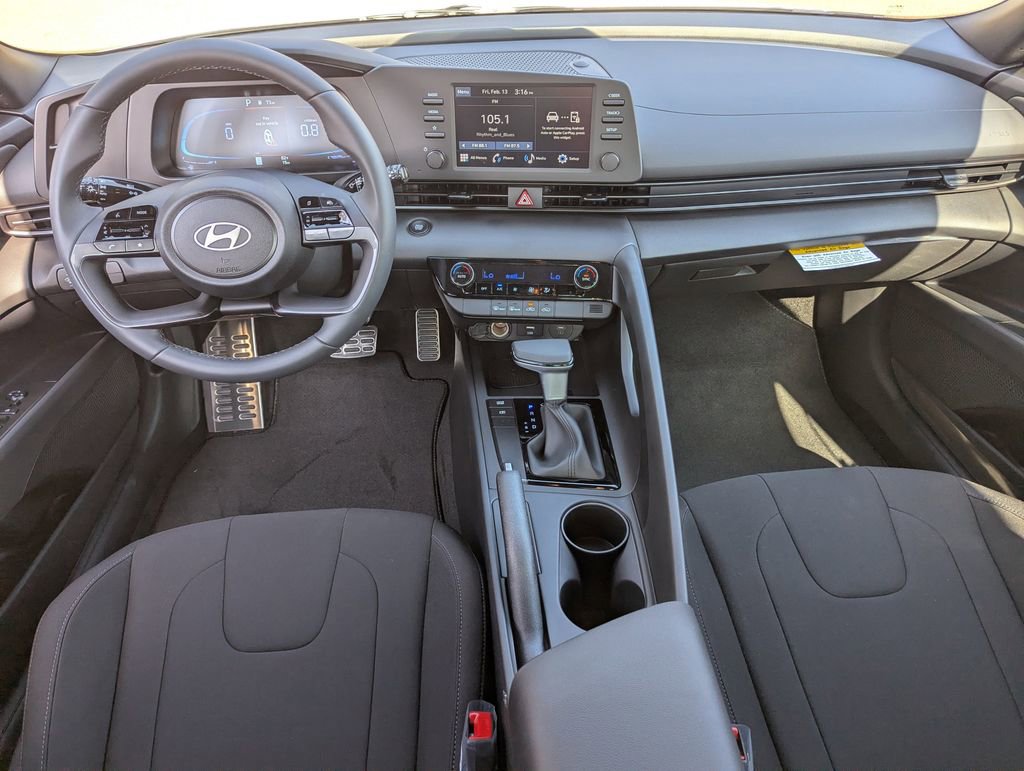 New 2026 Hyundai Elantra Sport FWD image 5
