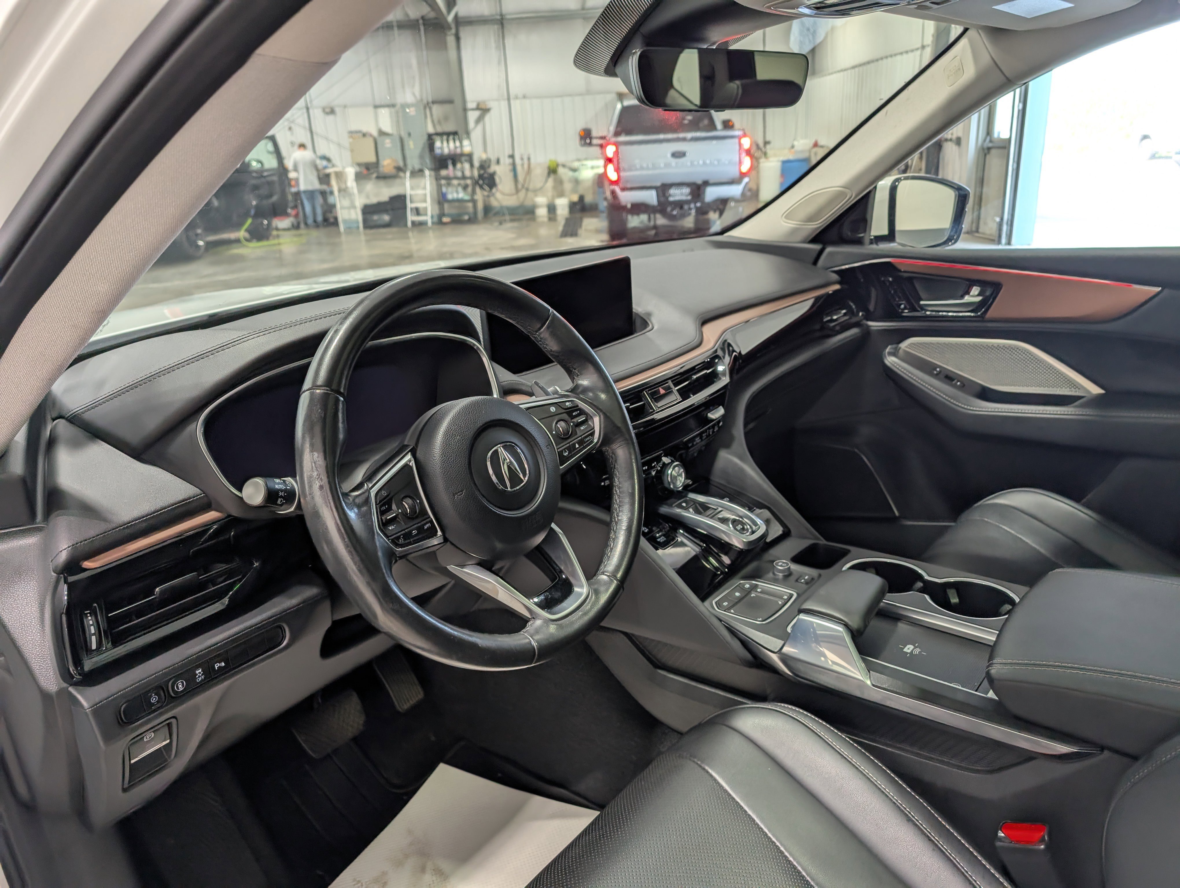 Used 2022 Acura MDX SH-AWD w/ Technology Package image 15